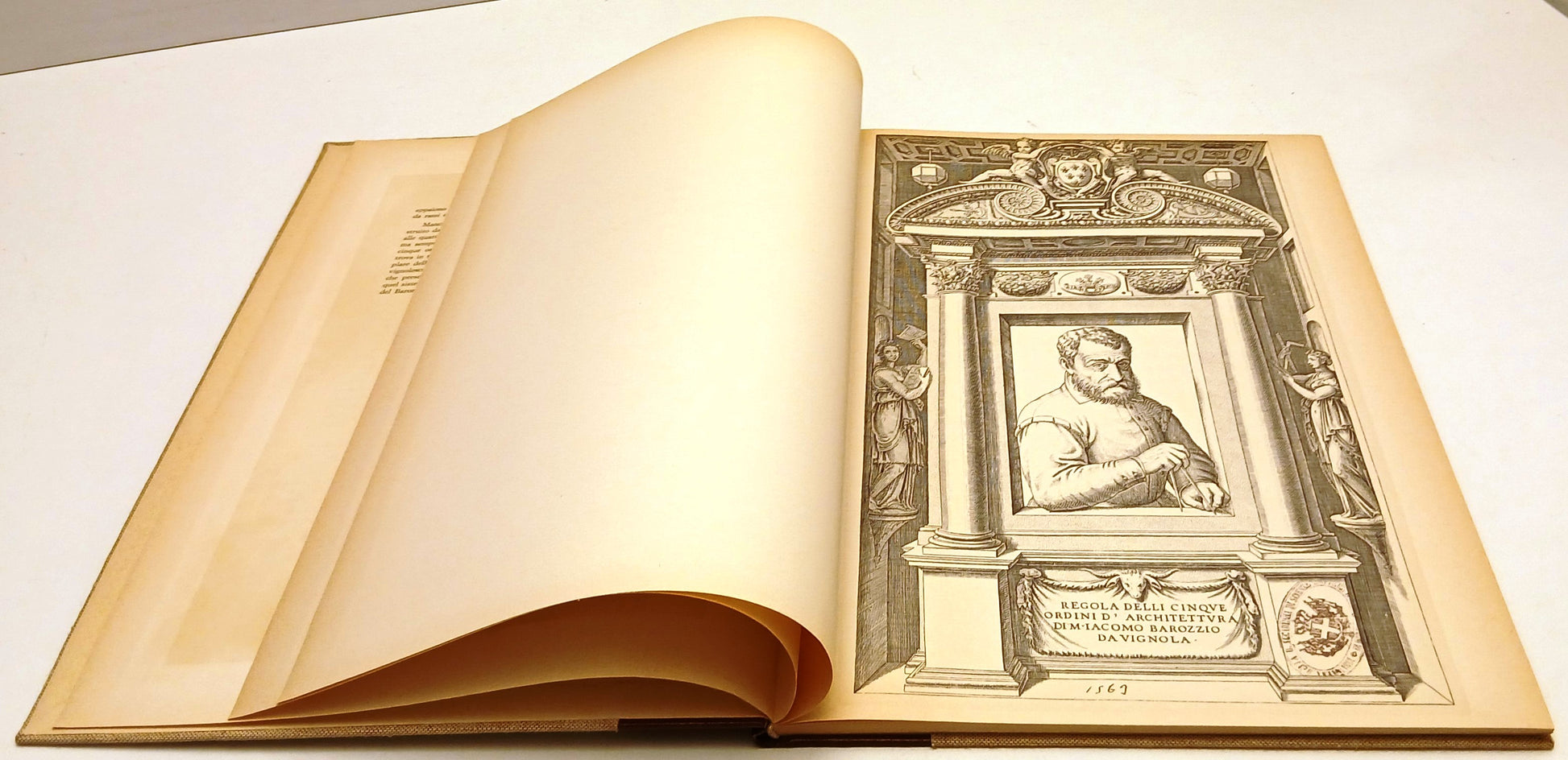 Regole delli cinque ordini d'architettura Iacopo Barozzo da Vignola 1974 - YFS81