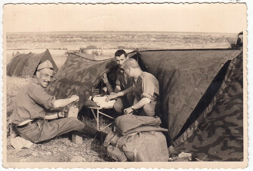 CV- CARTOLINA POSTALE - ACCAMPAMENTO SOLDATI WWII - RVSz33