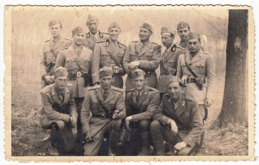 CV- CARTOLINA POSTALE - FOTO DI GRUPPO SOLDATI PRIMA GUERRA MONDIALE WWI- RVSz34