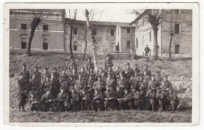 CV- CARTOLINA POSTALE - FOTO DI GRUPPO SOLDATI PRIMA GUERRA MONDIALE WWI- RVSz35