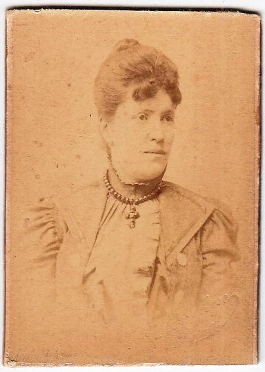 CV- FOTOGRAFIA - FOTO D'EPOCA SU CARTONCINO RIGIDO - SOGGETTO FEMMINILE - RVSz41