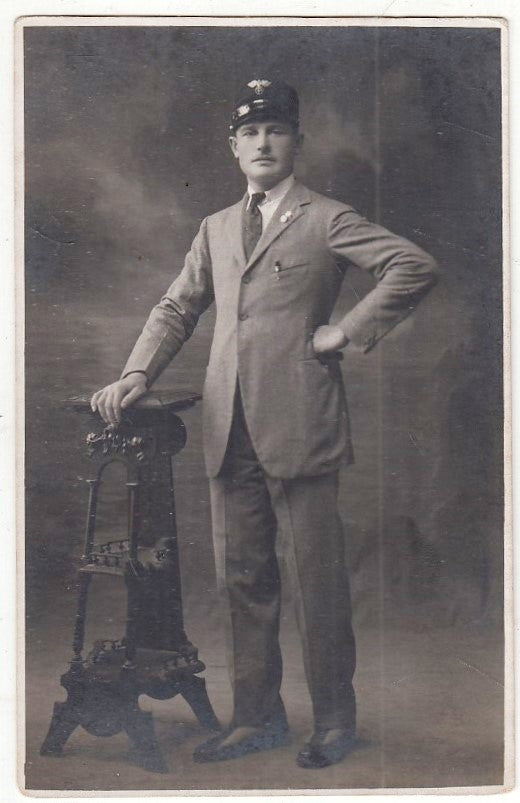 CV- FOTOGRAFIA - FOTO D'EPOCA - SOGGETTO MASCHILE IN POSA - RVSz49