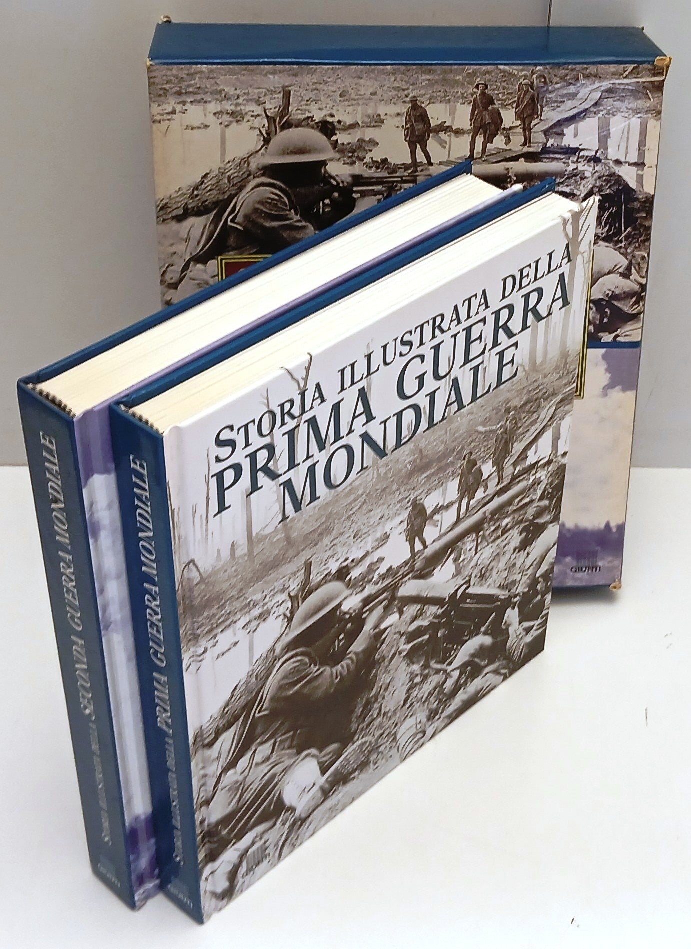 Storia Illustrata della Prima e Seconda Guerra Mondiale 2 volumi- Giunti- YFS117