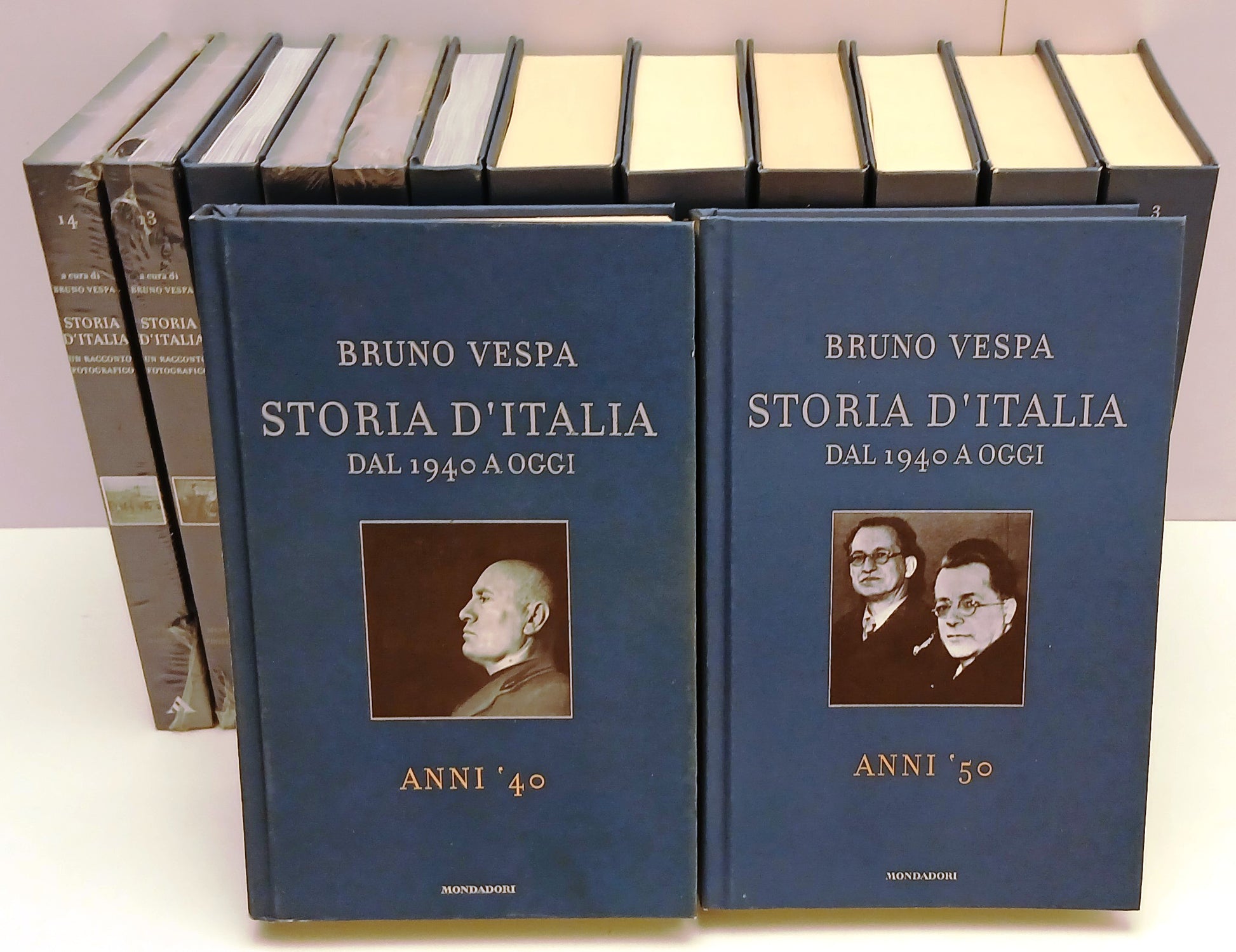 Storia d'Italia 1940 a oggi 14 volumi opera completa - Vespa- Mondadori- BLCP101