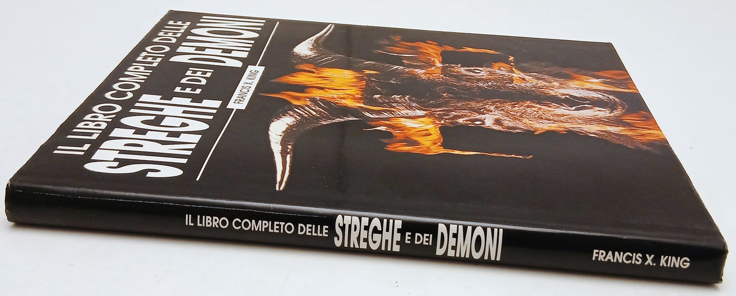 Il libro completo delle Streghe e dei Demoni - Francis X. King - CDE - YFS136