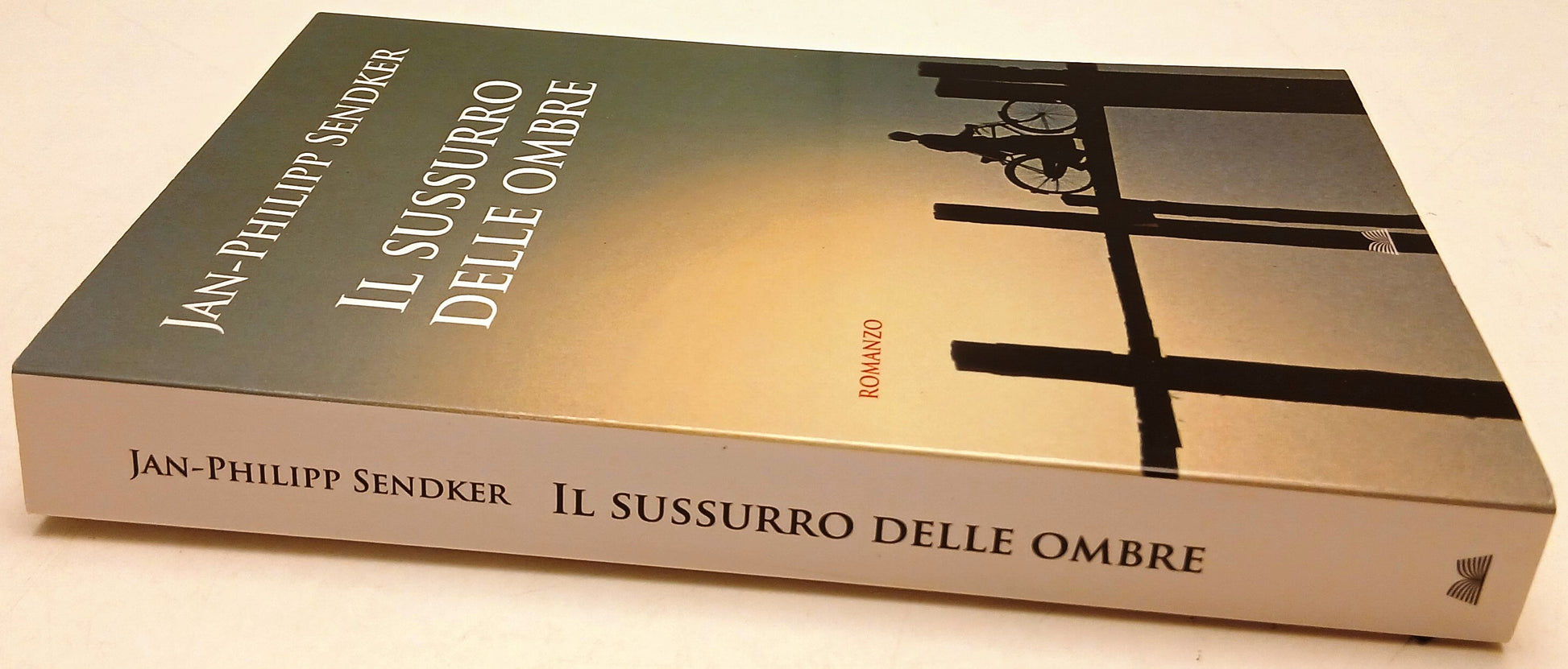 Il sussurro delle ombre - Jan Philipp Sendker - Mondolibri - ZFS210