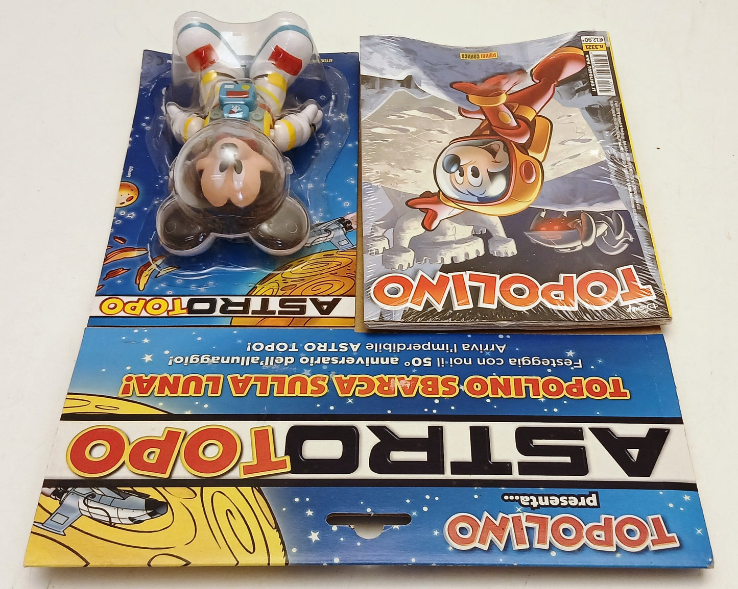 Topolino n.3321 blisterato con Gadget Astrotopo - Panini Disney - D26