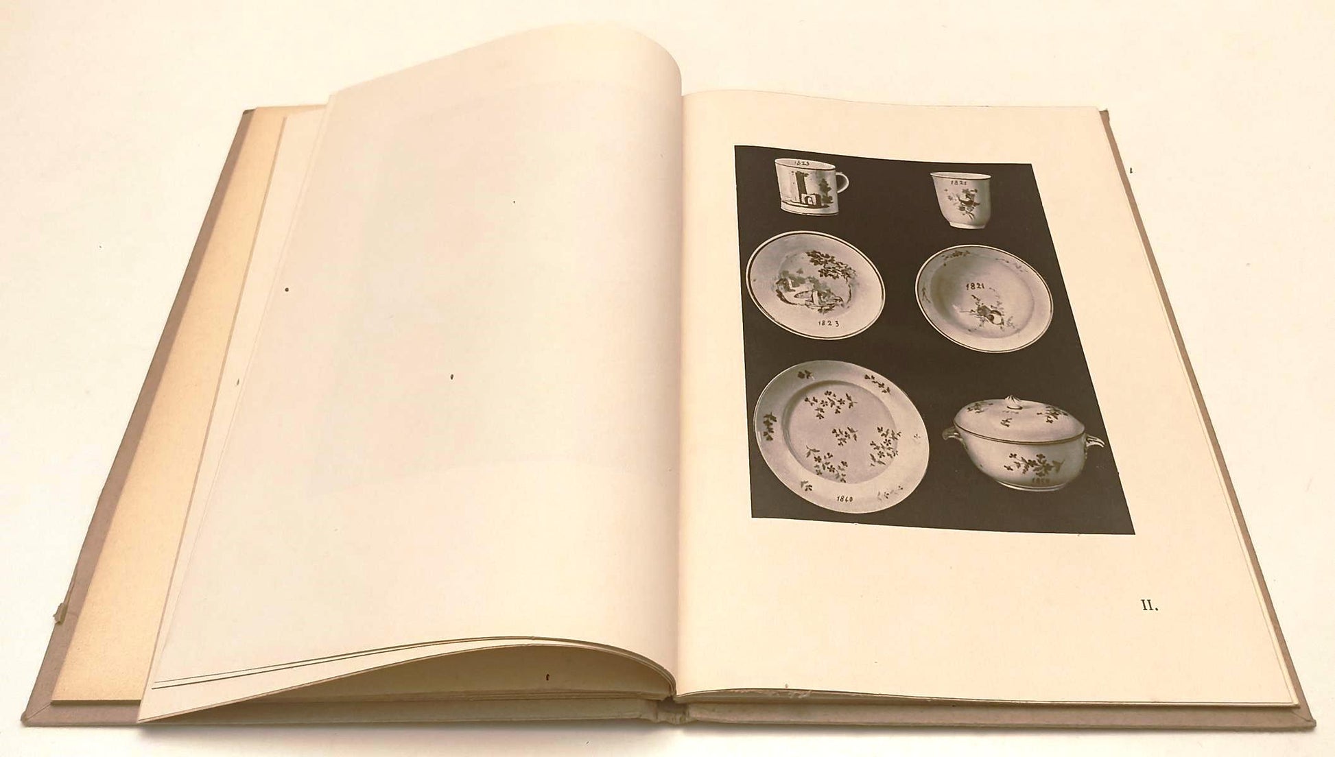 LT- VINOVO E LE SUE PORCELLANE - DE MAURI - BOTTEGA DI POESIA--- 1923- C- YFS604