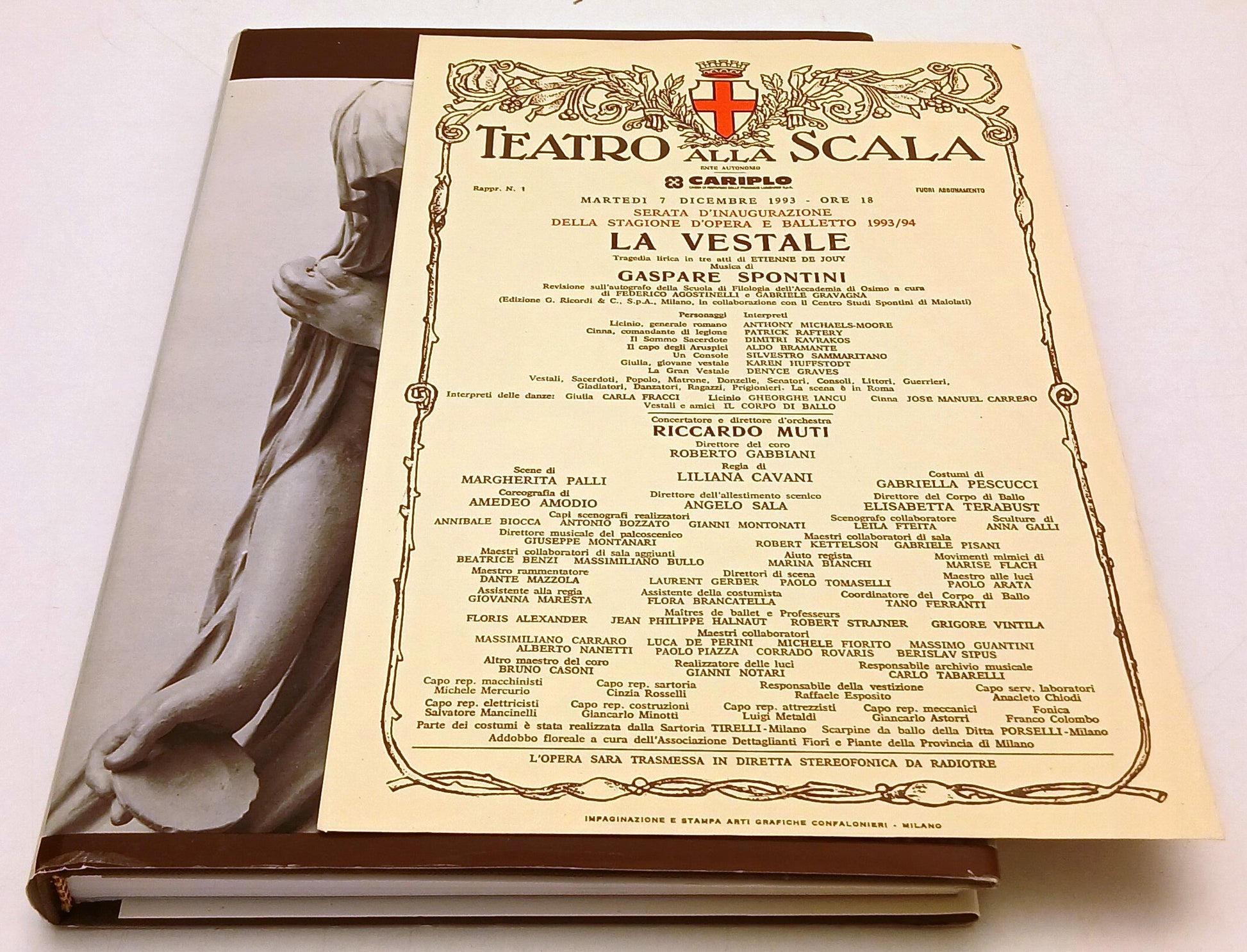 La Vestale Stagione 1993/94- Gaspare Spontini- Teatro Scala- + programma- YFS805