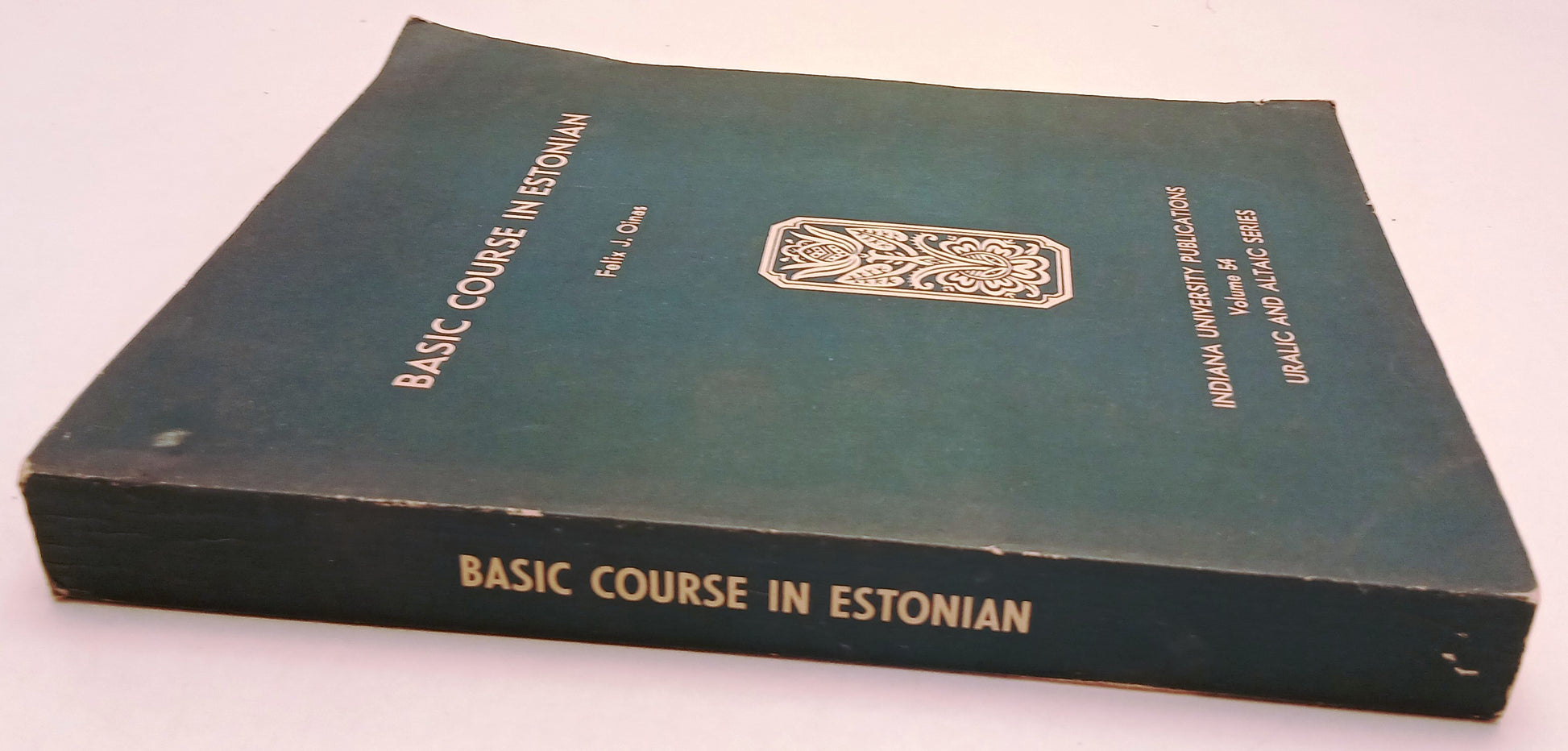 LZ- BASIC COURSE IN ESTONIAN- FELIX J. OINAS- INDIANA UNIVERSITY- 1966- B-YFS730