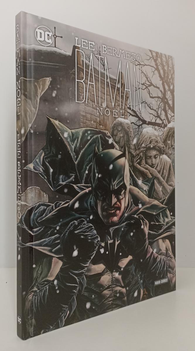 FV- BATMAN NOEL CARTONATO - LEE BERMEJO - PANINI DC - 2021 - C - F23