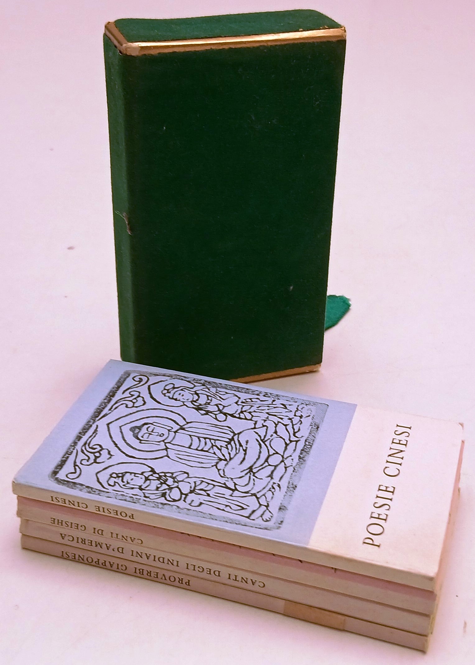 LN- COFANETTO 4 VOLUMI- ALL'INSEGNA DEL PESCE D'ORO NUOVA SERIE OLTREMARE-YFS973