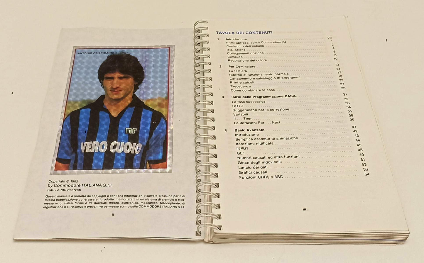 LZ- COMMODORE 64 MICROCOMPUTER MANUALE D'USO ITALIANO - 1982 - B - ZFS142