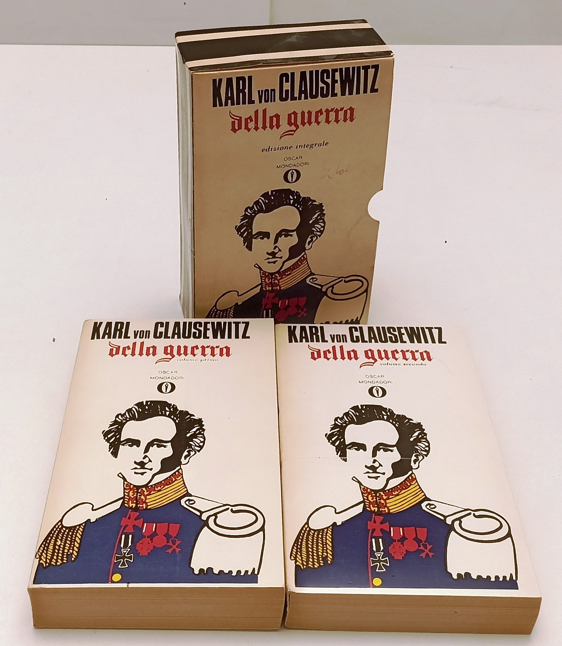 LN- DELLA GUERRA 2 VOLUMI - KARL VON CLAUSEWITZ- MONDADORI- OSCAR-- 1970- B- XFS
