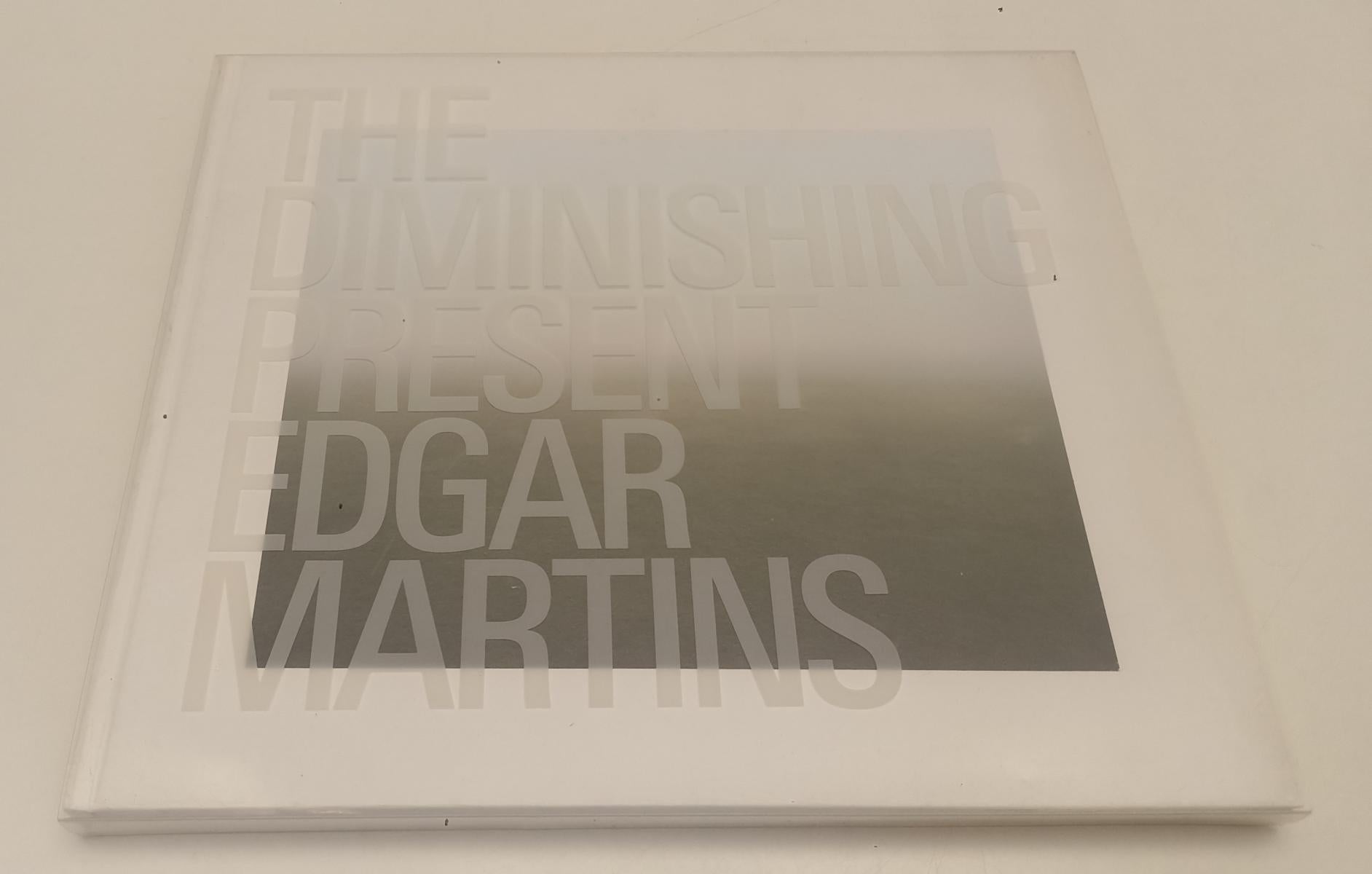 LT- THE DIMINISHING PRESENT EDGAR MARINES VOLUME FOTOGRAFICO - 2006 - C - YFS285