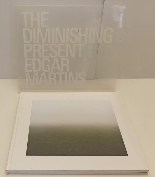 LT- THE DIMINISHING PRESENT EDGAR MARINES VOLUME FOTOGRAFICO - 2006 - C - YFS285
