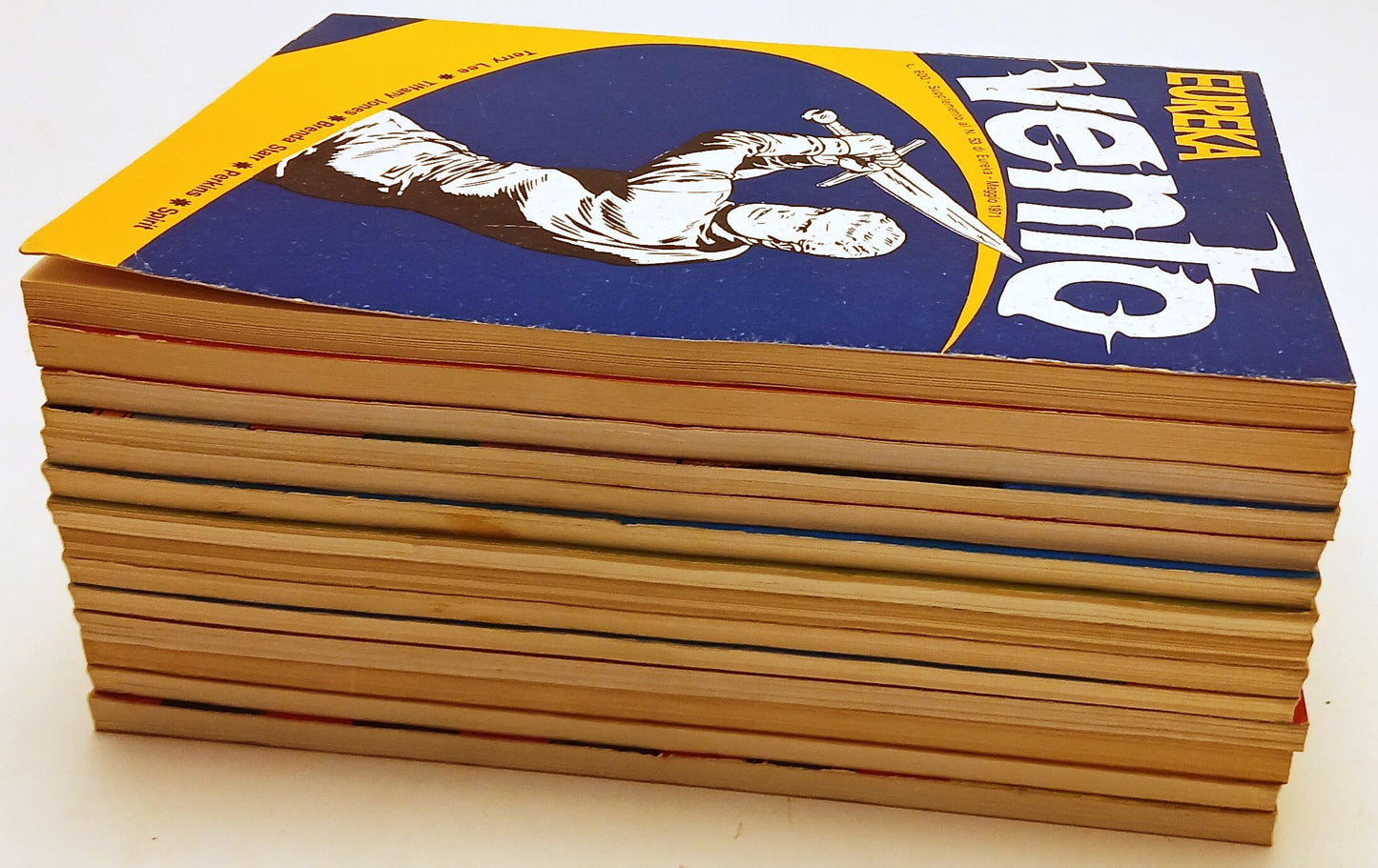 FR- LOTTO EUREKA SUPPLEMENTO 44 VOLUMI MAGNUM THRILLINH NEVE BUM - CORNO- BLCP84