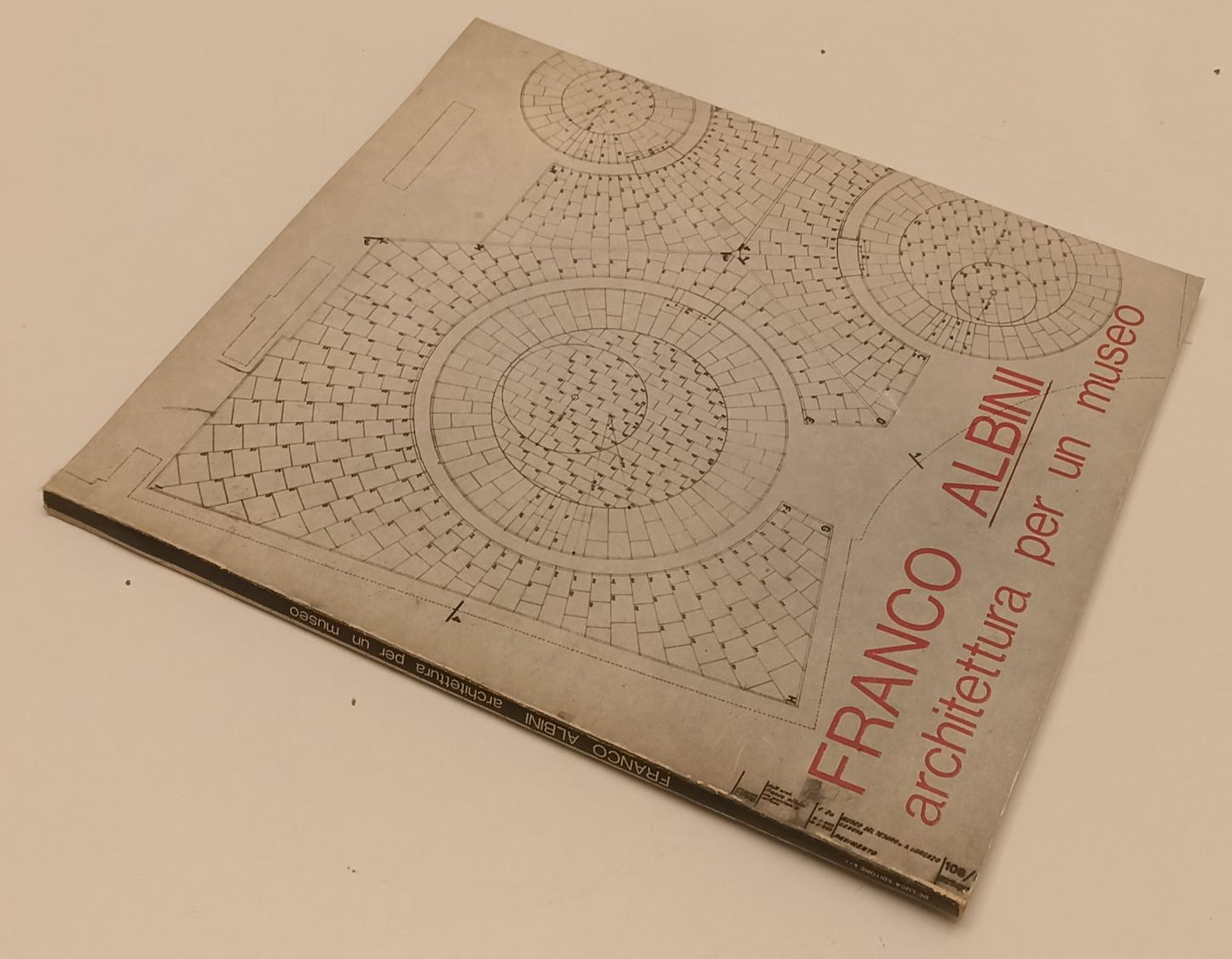 LT- FRANCO ALBINI 1905/1977 ARCHITETTURA PER UN MUSEO -- DE LUCA ---- B - XFS173