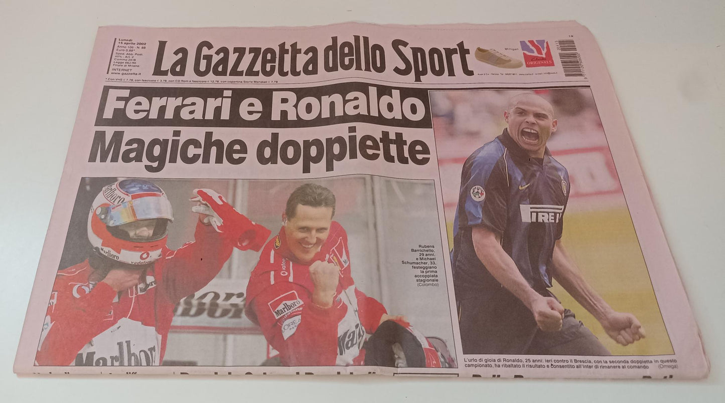 LC- GAZZETTA DELLO SPORT 15 APRILE 2002 FERRARI BARRICHELLO SCHUMACHER - RVSa130