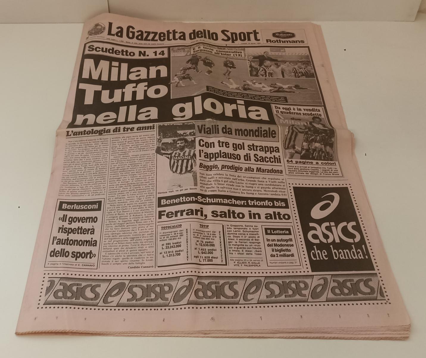 LC- GAZZETTA dello SPORT LUNEDI' 18 aprile 1994 MILAN GLORIA SCUDETTO 14 RVSa228