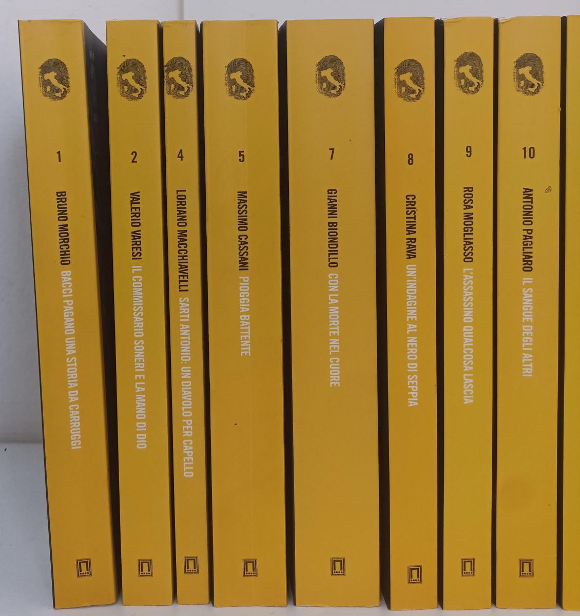 LN- NOIR ITALIA LOTTO 38 VOLUMI LIBRI GIALLI -- SOLE 24 ORE --- 2013 - B- BLCG19