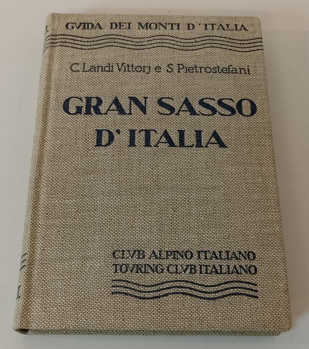 LV- GRAN SASSO D'ITALIA-- TOURING CLUB- GUIDA DEI MONTI D'ITALIA- 1972- C- XFS91