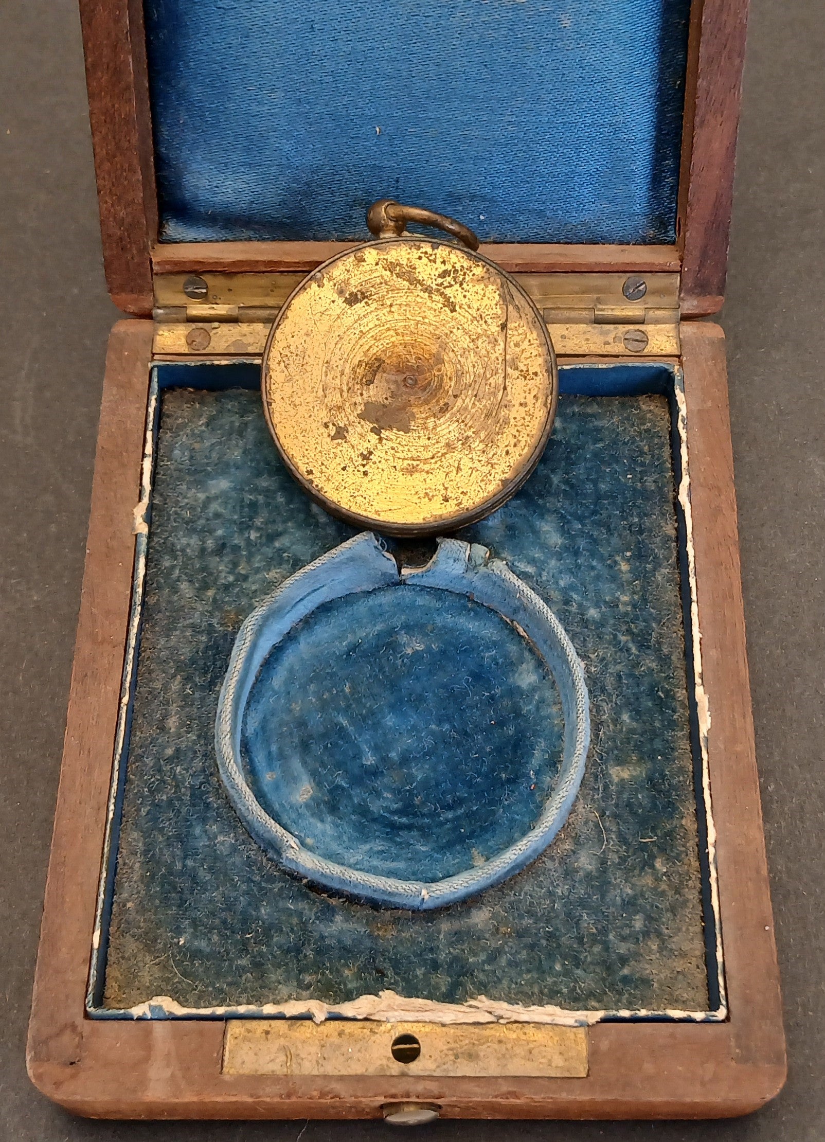 CB- BUSSOLA VINTAGE CON CUSTODIA ORIGINALE IN LEGNO - GTTS155