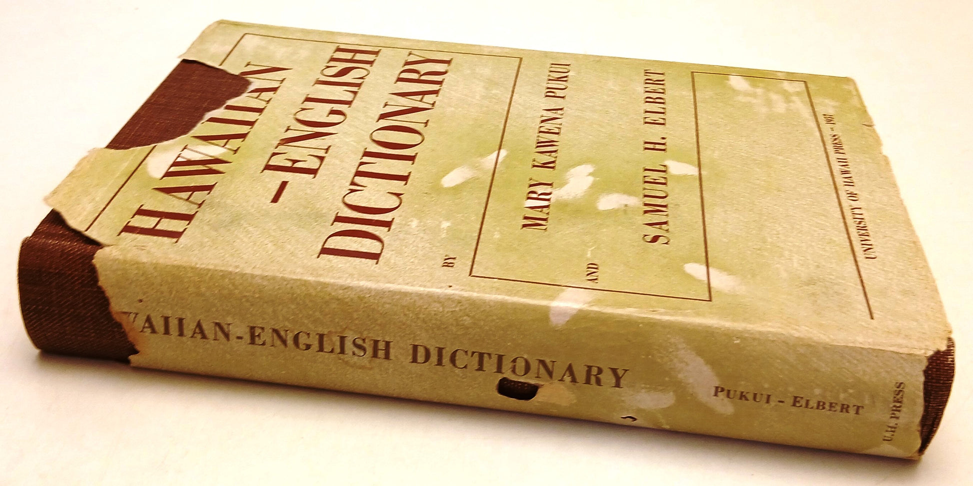 LZ- HAWAIIAN ENGLISH DICTIONARY - KAWENA PUKUI ELBERT - UNIVERSITY - CS - ZFS63