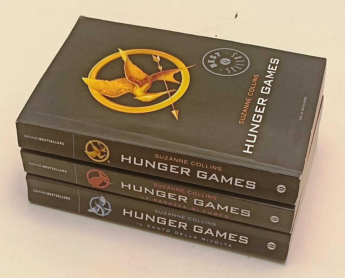 LF- HUNGER GAMES 3 VOLUMI - SUZANNE COLLINS - MONDADORI - OSCAR -- 2013- B- XFS