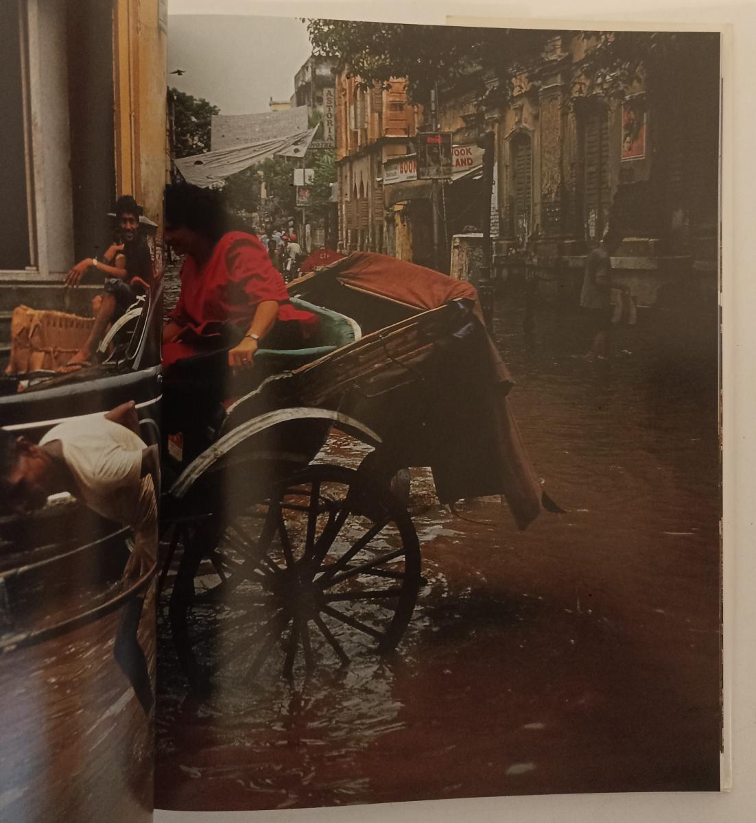 LT- INDIA FOTOGRAFIE - ADRIAN MAYER - BOOK SERVICE --- 1994 - CS - YFS104