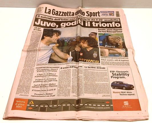 LC- GAZZETTA DELLO SPORT LUNEDI' 6 MAGGIO 2002 - 26° SCUDETTO JUVENTUS - RVSa798
