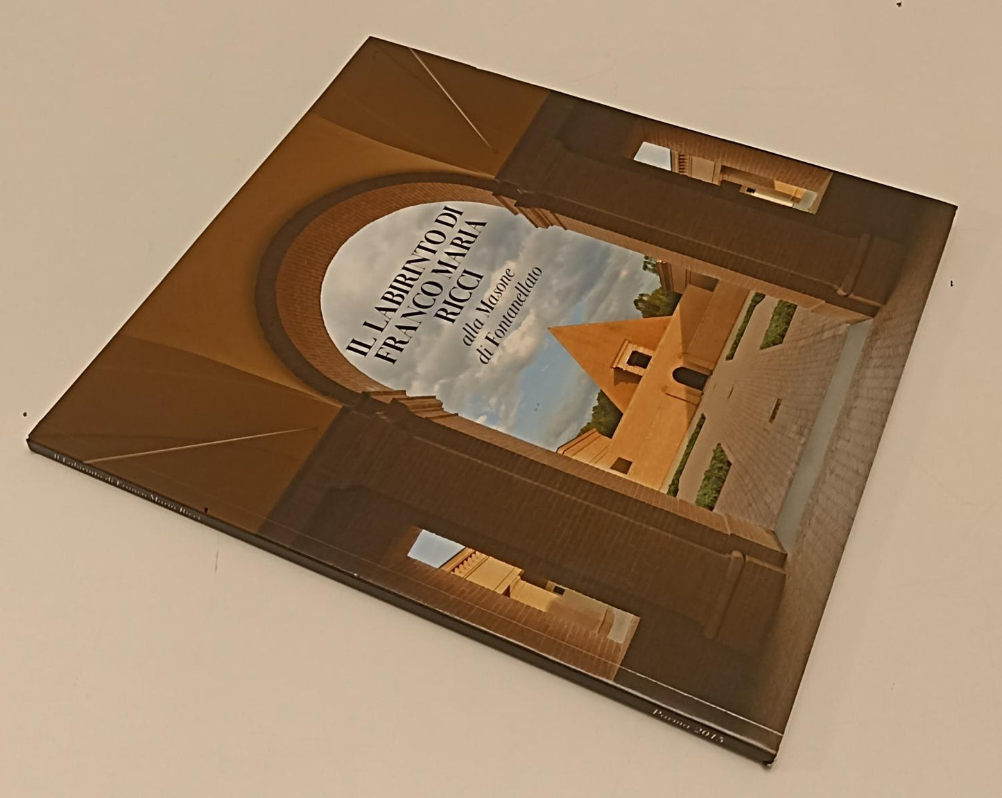 LT- IL LABIRINTO DI FRANCO MARIA RICCI ALLA MASONE DI FONTANELLATO- 2015- B- WPR
