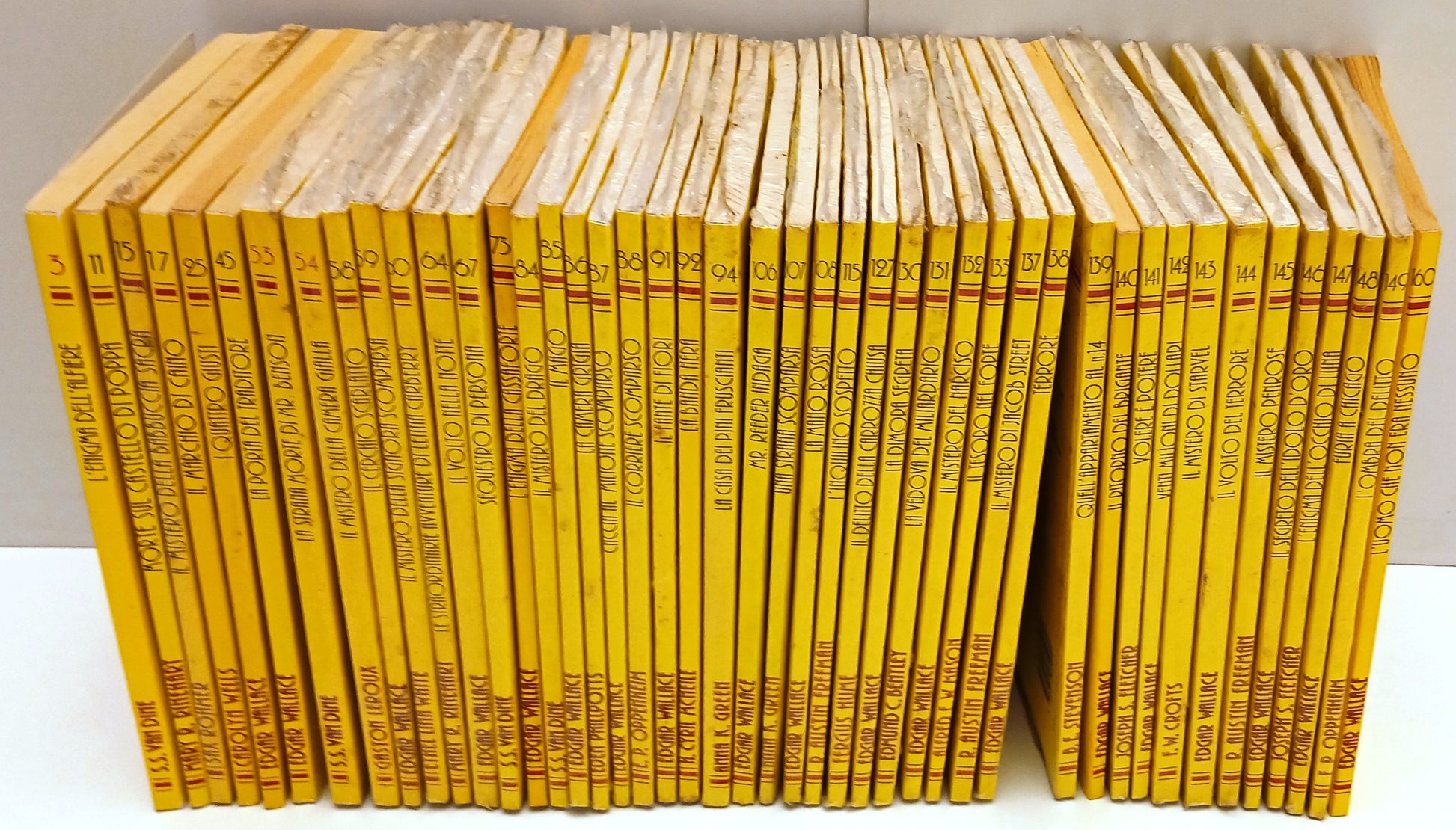 LG- LOTTO 45 VOLUMI IL GIALLO ECONOMICO CLASSICO - 100 PAGINE - NEWTON - BLCP94