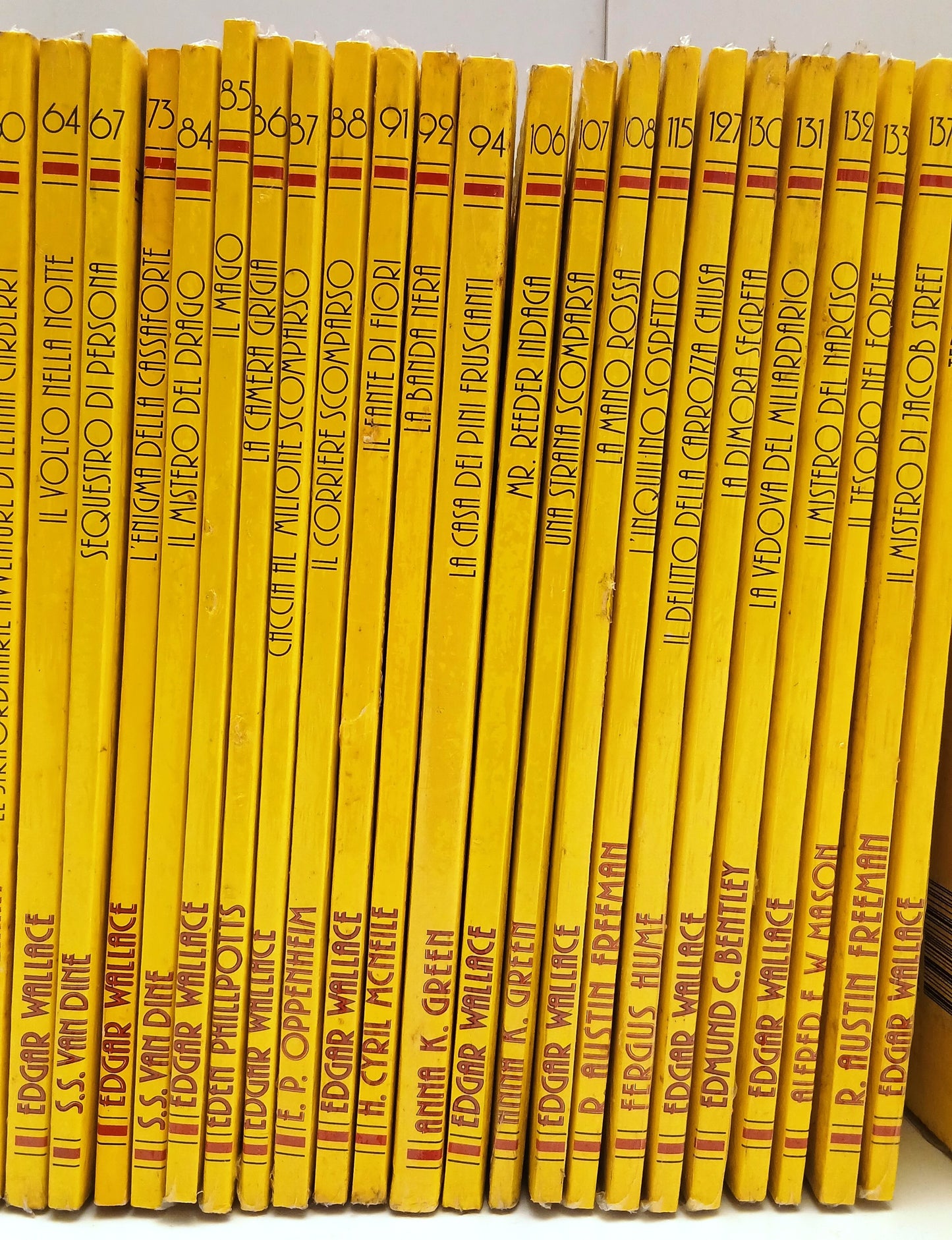 LG- LOTTO 45 VOLUMI IL GIALLO ECONOMICO CLASSICO - 100 PAGINE - NEWTON - BLCP94