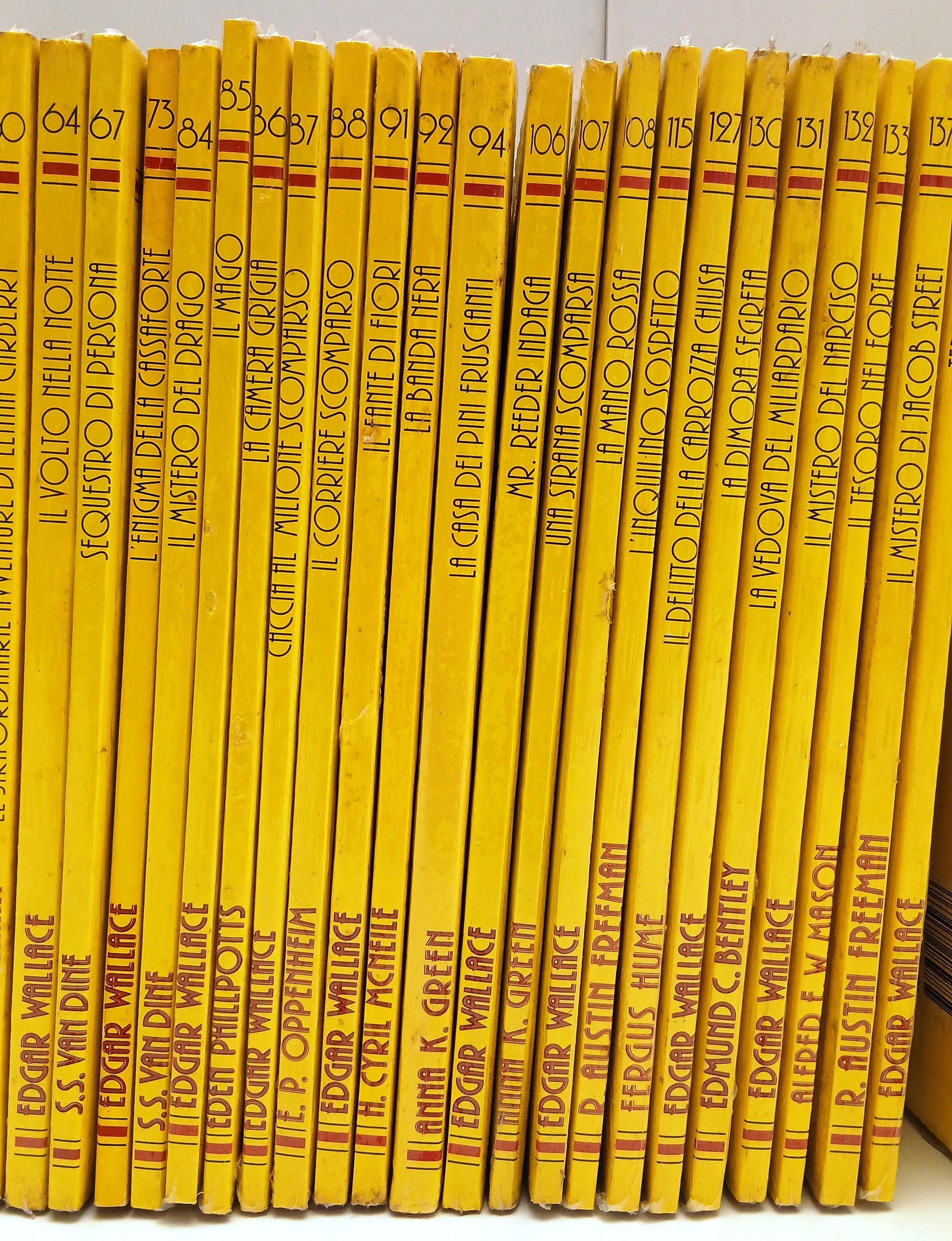 LG- LOTTO 45 VOLUMI IL GIALLO ECONOMICO CLASSICO - 100 PAGINE - NEWTON - BLCP94