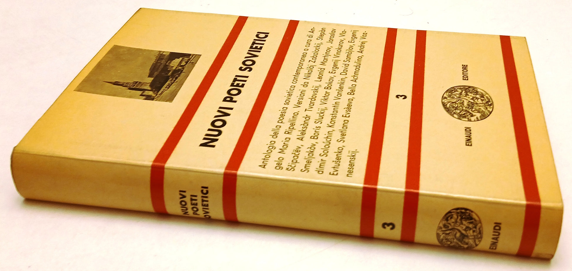 LN- NUOVI POETI SOVIETICI -- EINAUDI - NUOVA UNIVERSALE NUE --- CS - XFS