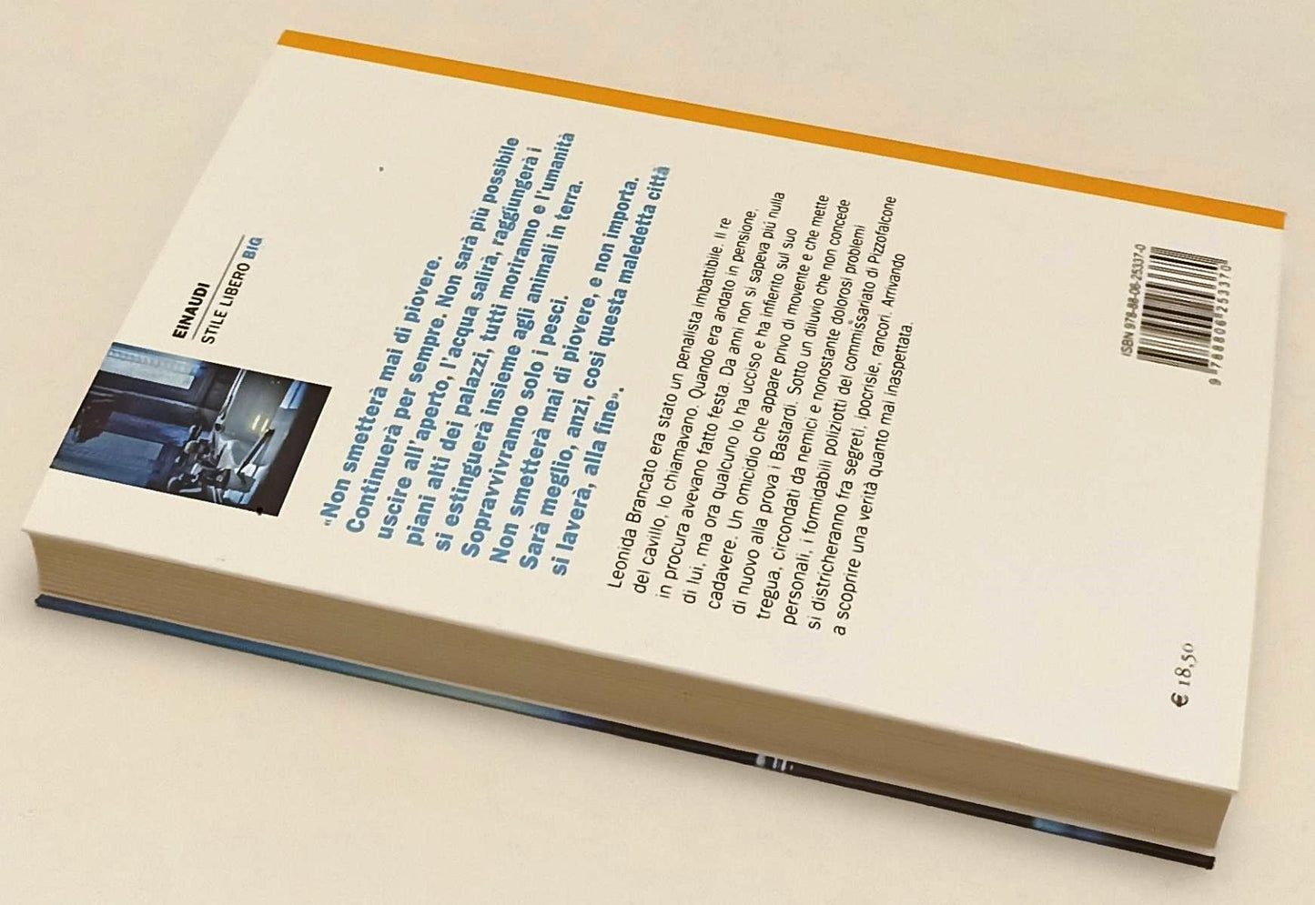 LN- PIOGGIA - MAURIZIO DE GIOVANNI - EINAUDI - STILE LIBERO BIG -- 2024- B- YPL6