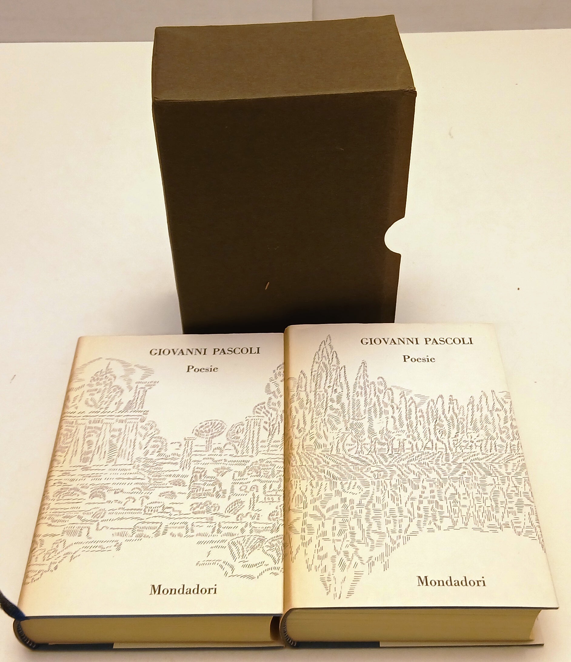 LN- POESIE 2 VOLUMI- GIOVANNI PASCOLI- MONDADORI- CLASSICI CONTEMPORANEI- CS-XFS