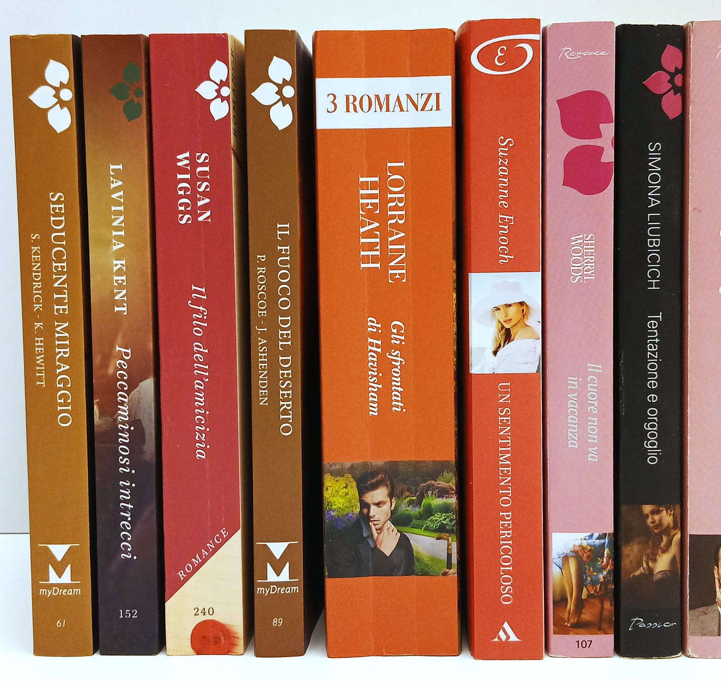 LN- BLOCCO LOTTO 25 ROMANZI COLLEZIONE HARMONY -- MONDADORI ---- B - BLCP11