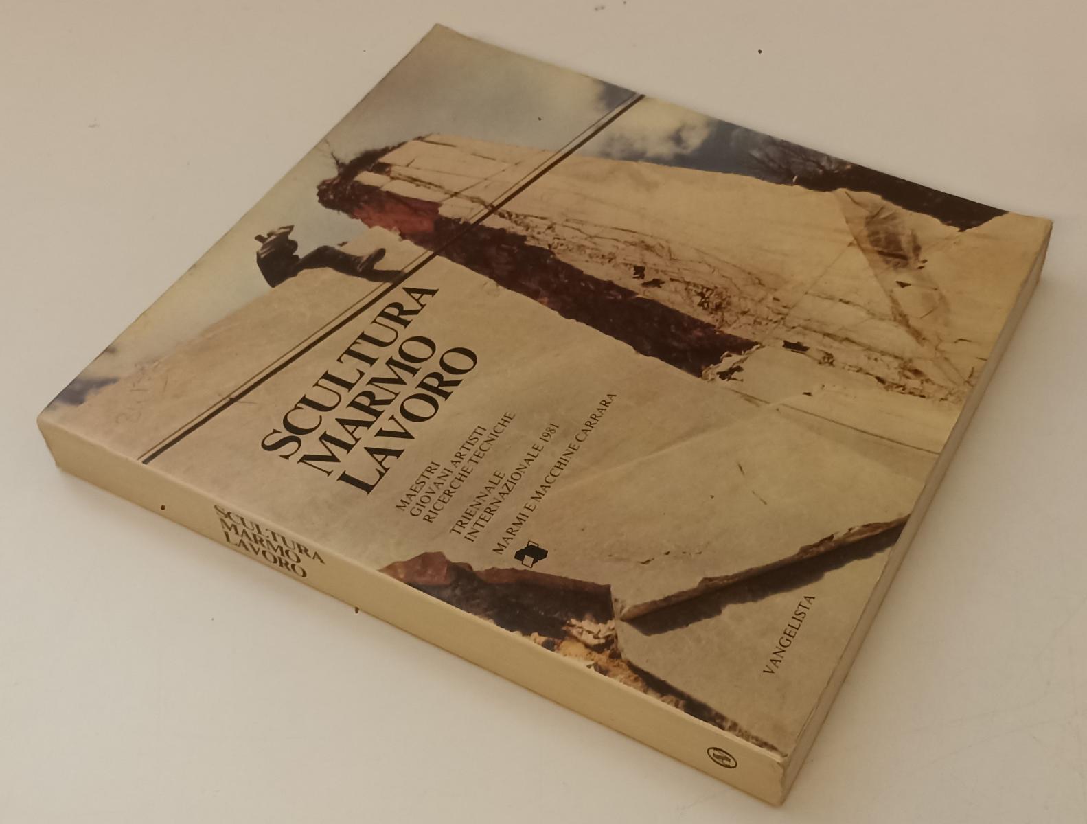 LT- SCULTURA MARMO LAVORO TRIENNALE - MARMI E MACCHINE CARRARA -- 1981- B- YFS71