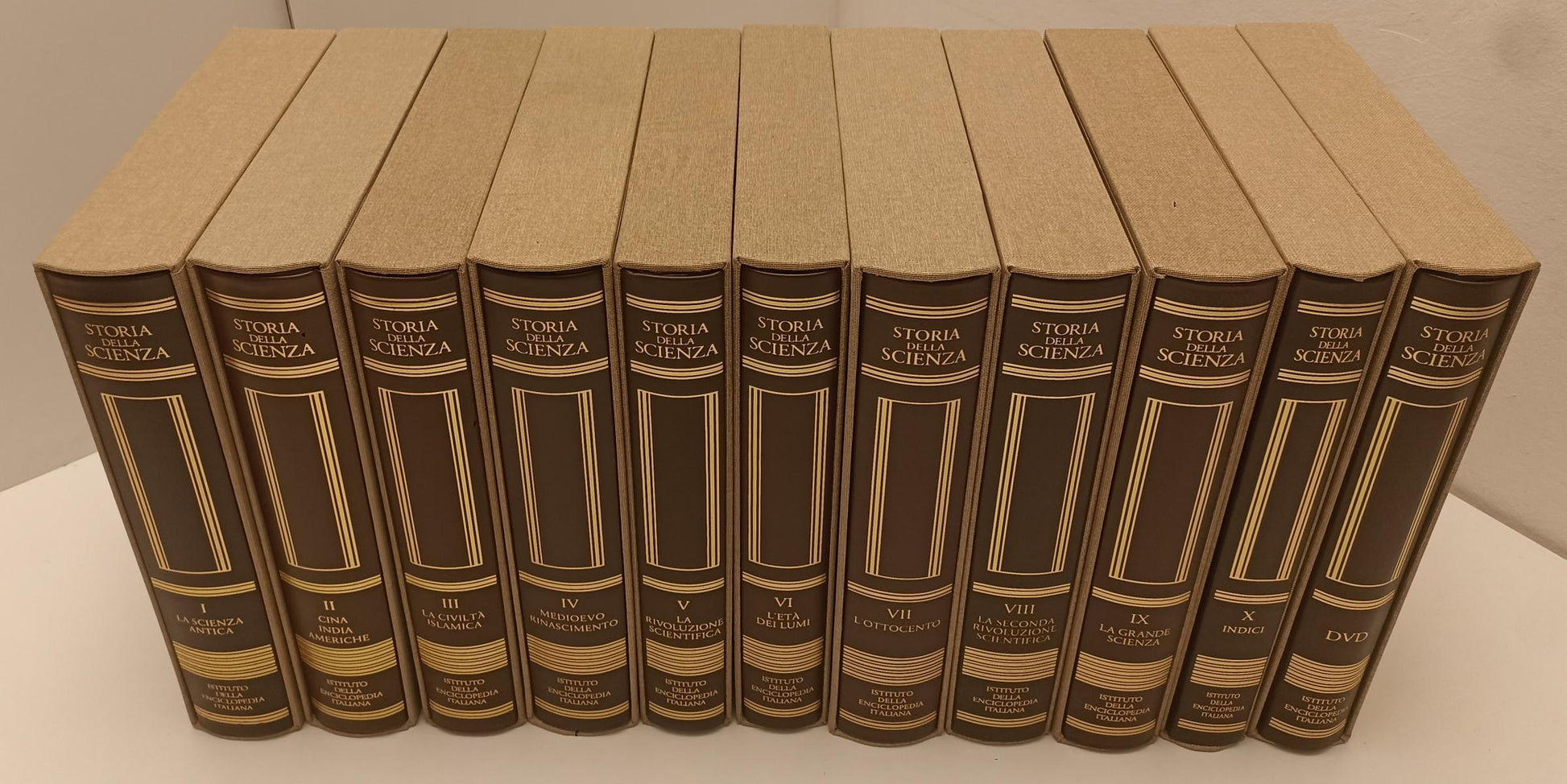 LZ- STORIA DELLA SCIENZA VOLUMI 1/10 + 1 VOLUME DVD COMPLETA- TRECCANI- C- BLCG2