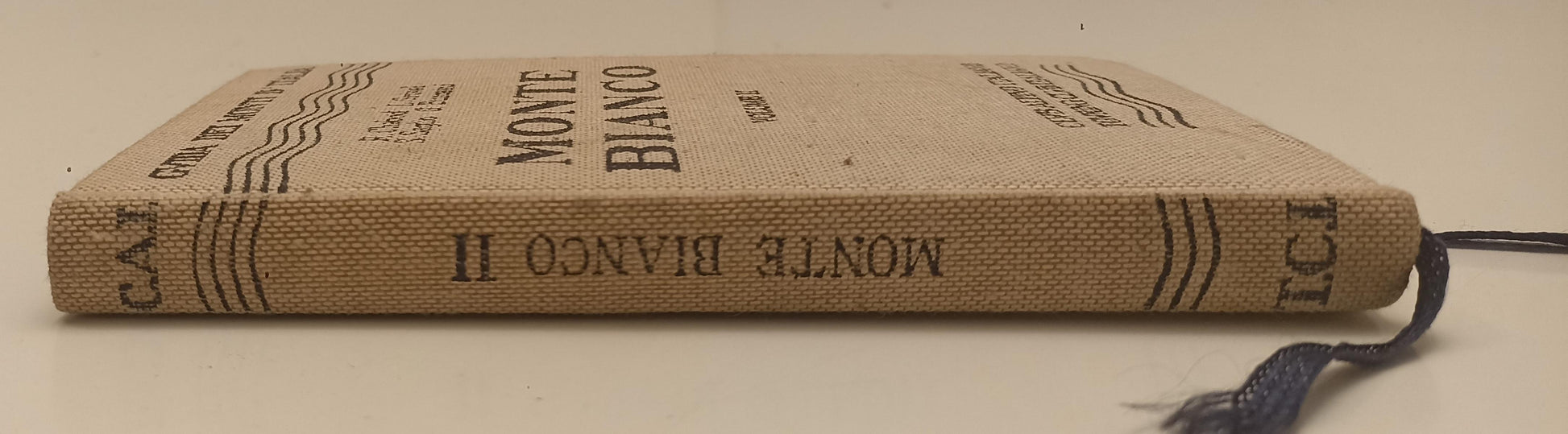 LV- GUIDA DEI MONTI D'ITALIA MONTE BIANCO VOLUME II-- TOURING TCI- 1968- C-XFS92