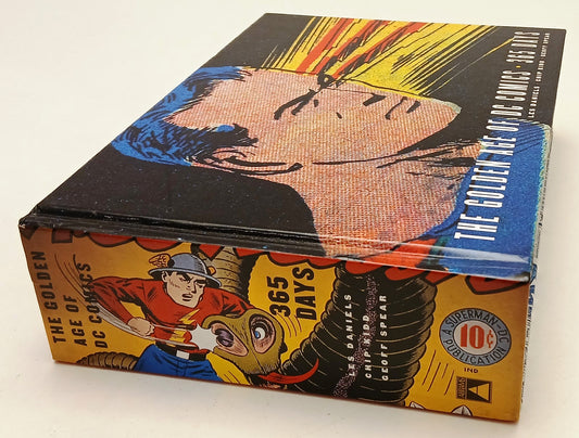 FV- THE GOLDEN AGE OF DC COMICS 365 DAYS- DANIELS KIDD GEOFF SPEAR - C - YFS201