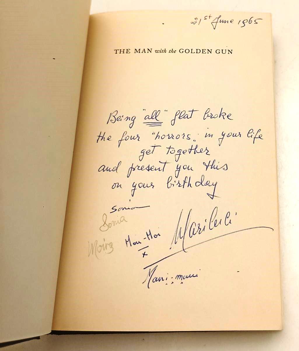 LN- THE MAN WITH THE GOLDEN GUN- FLEMING- JONATHAN CAPE- 1a ED.- 1965- CS- XFS92