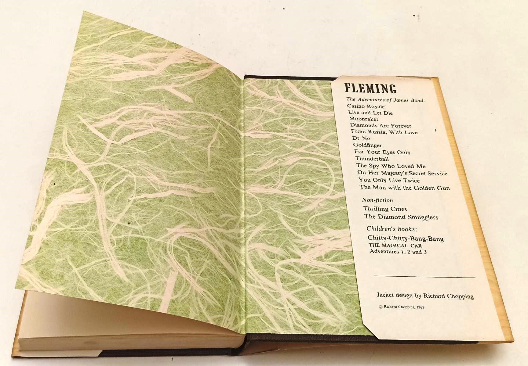 LN- THE MAN WITH THE GOLDEN GUN- FLEMING- JONATHAN CAPE- 1a ED.- 1965- CS- XFS92