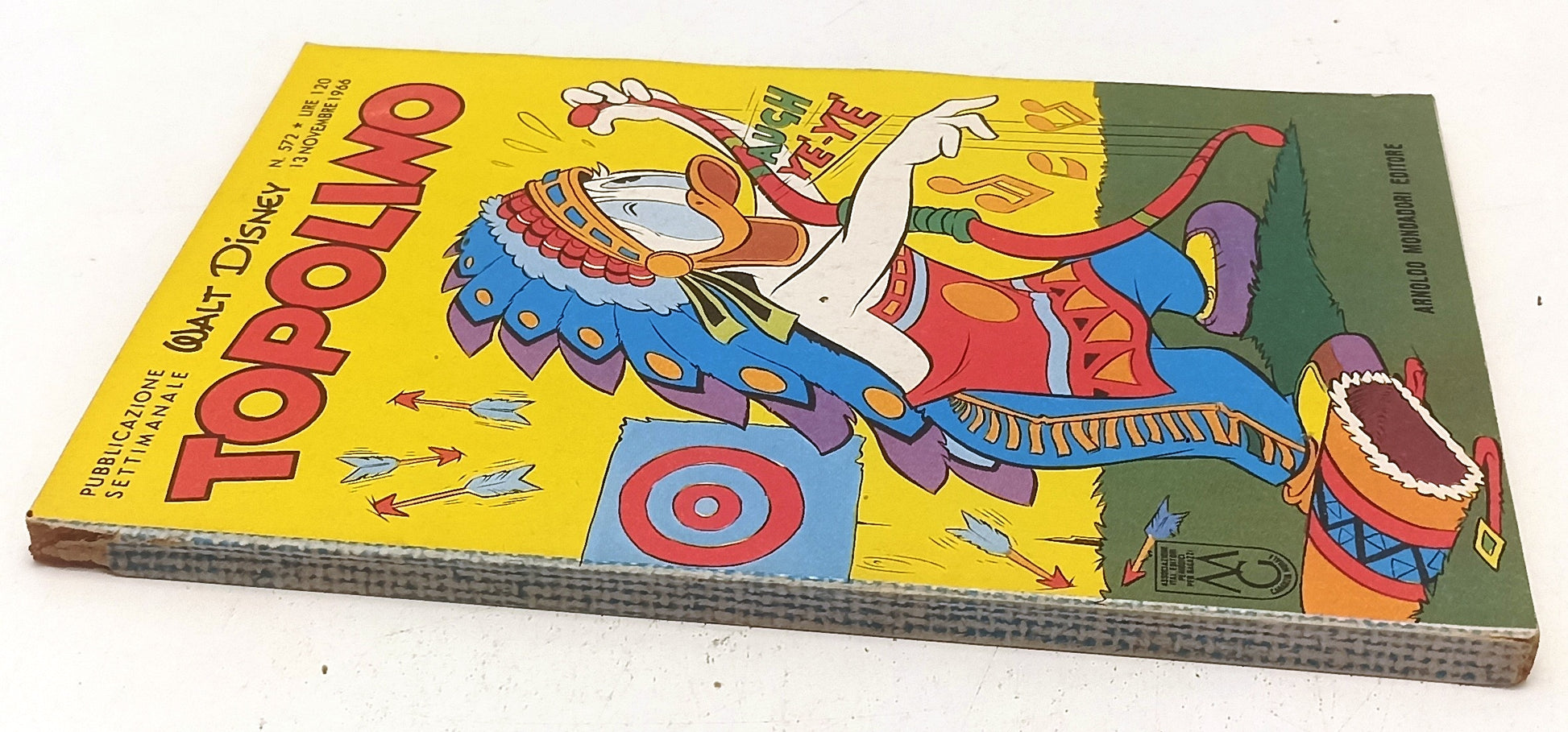 FD- TOPOLINO N.572 COMPLETO DI BOLLINO -- DISNEY MONDADORI - 1966 - B - D25