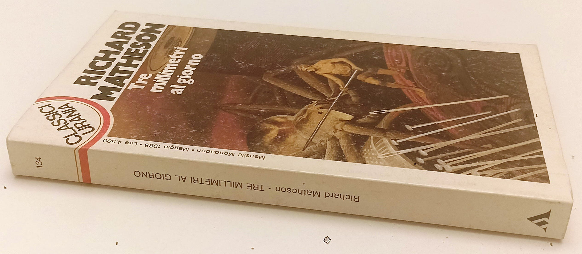 LF- TRE MILLIMETRI AL GIORNO- MATHESON- MONDADORI- CLASSICI URANIA- 1988- B- XFS