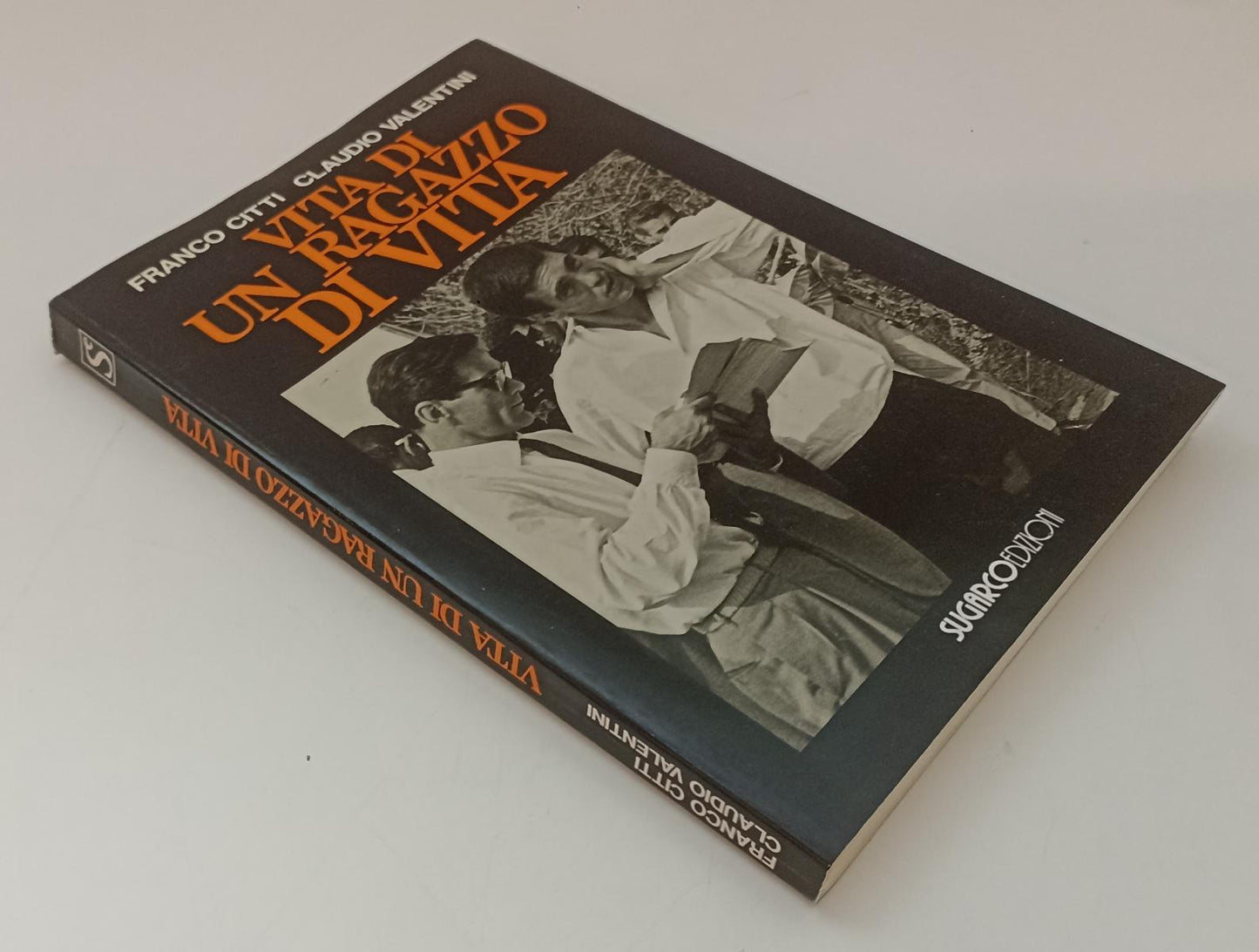 LS- VITA DI UN RAGAZZO DI VITA - CITTI - SUGARCO -- 1a ED. - 1992 - B - XFS142