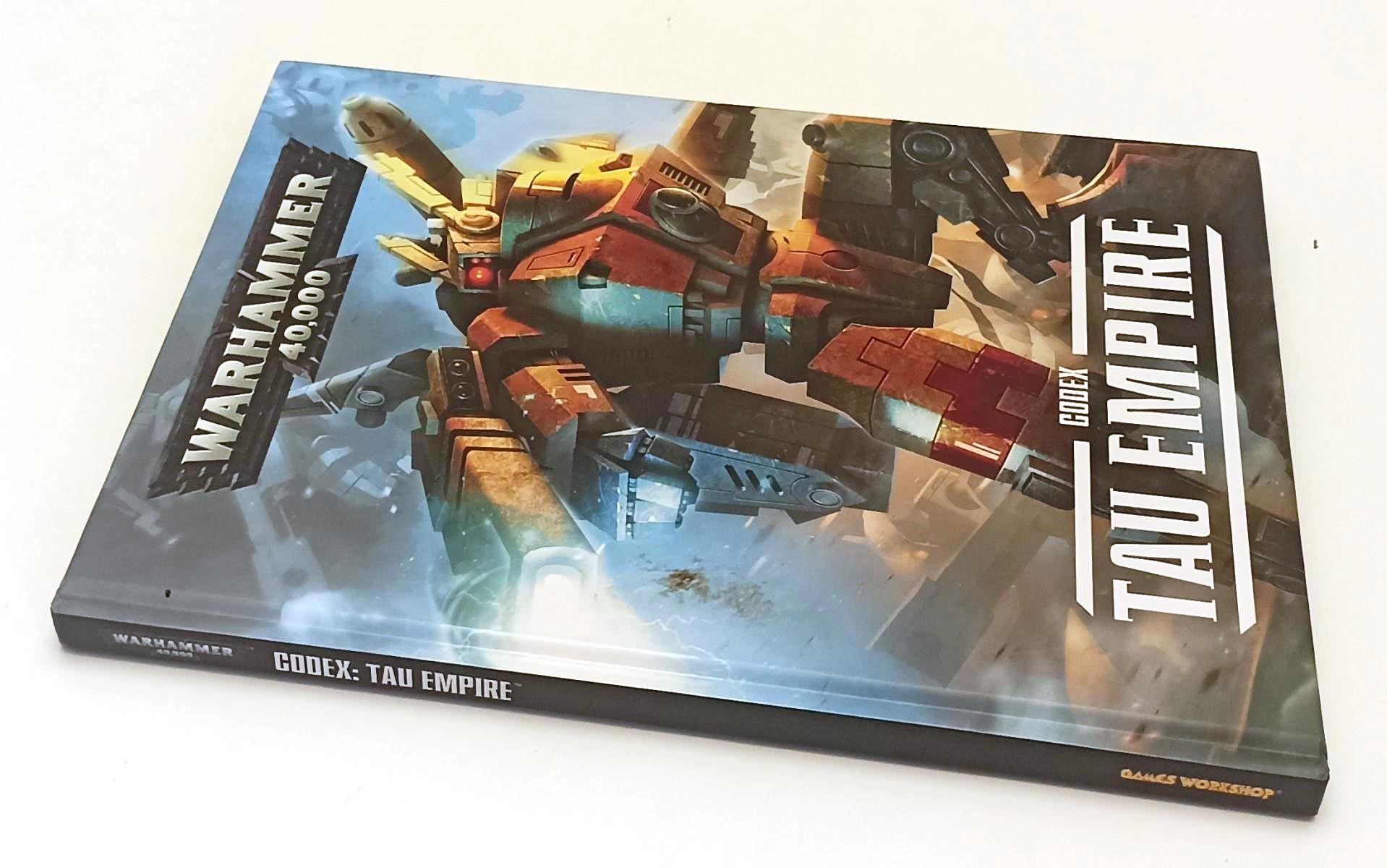 LZ- WARHAMMER 40.000 CODEX TAU EMPIRE -- GAMES WORKSHOP --- 2015 - C - H24