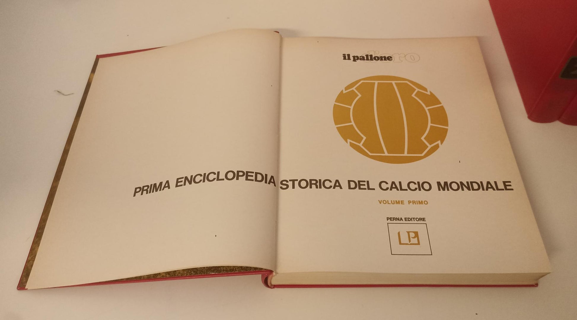 LC- PALLONE D'ORO ENCICLOPEDIA STORICA CALCIO MONDIALE 1/5 - PERNA -1967 - BLCP3